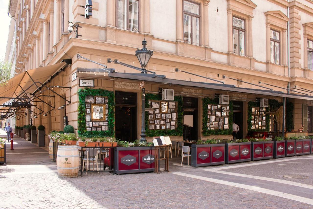 Basilika View Imperial Suite -Sas Street -Need Reservation For Free Parking Budapest Ngoại thất bức ảnh